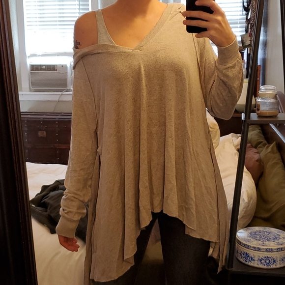 Oversized Oatmeal hoodie size XS - Picture 4 of 5